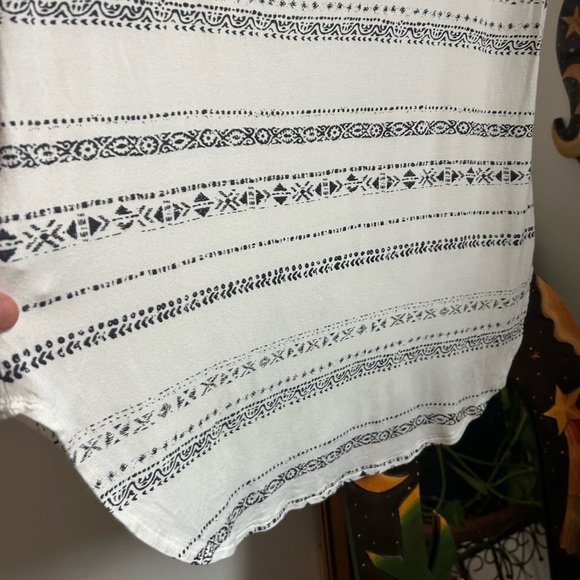 Dex White Short Sleeve Tee with Soft Fabric and Relaxed Fit L - Picture 8 of 16